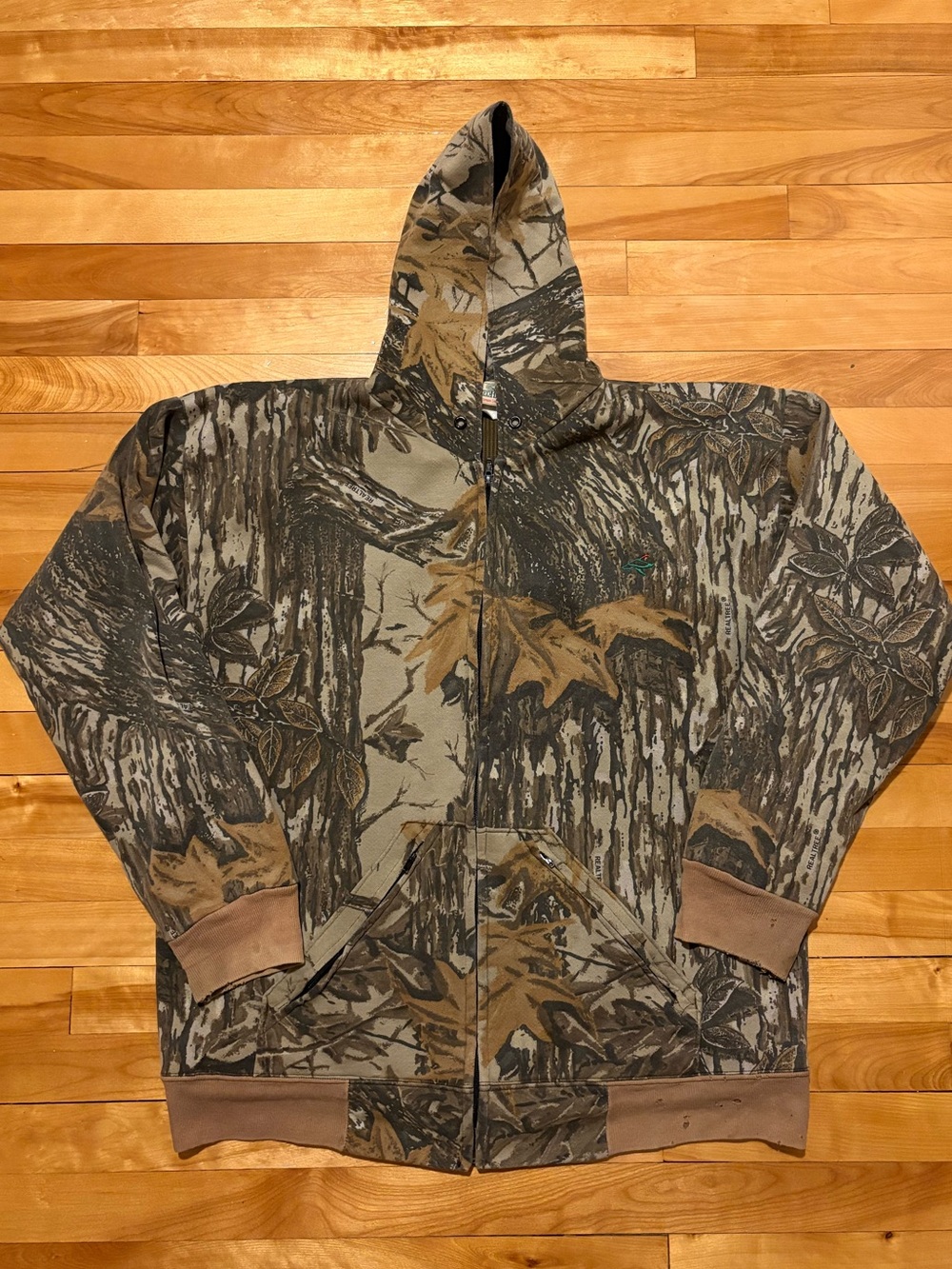 Vintage Realtree Camo Hoodie